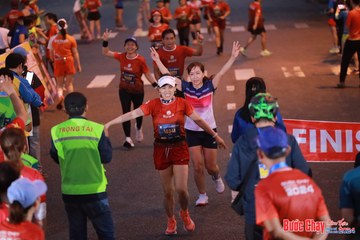 BƯỚC CHẠY CHÀO XUÂN THÀNH PHỐ QUẢNG NGÃI 2024 - Ảnh #1249804