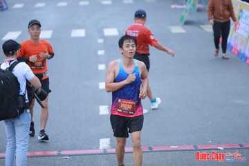 BƯỚC CHẠY CHÀO XUÂN THÀNH PHỐ QUẢNG NGÃI 2024 - Ảnh #1252172