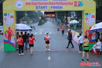 BƯỚC CHẠY CHÀO XUÂN THÀNH PHỐ QUẢNG NGÃI 2024 - Ảnh #1252320