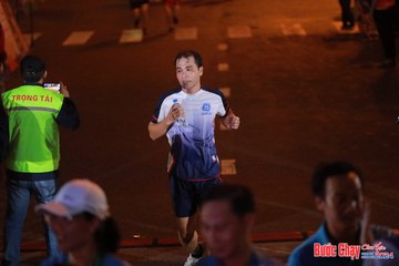 BƯỚC CHẠY CHÀO XUÂN THÀNH PHỐ QUẢNG NGÃI 2024 - Ảnh #1248901