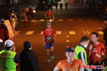 BƯỚC CHẠY CHÀO XUÂN THÀNH PHỐ QUẢNG NGÃI 2024 - Ảnh #1242156