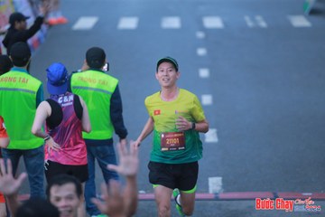 BƯỚC CHẠY CHÀO XUÂN THÀNH PHỐ QUẢNG NGÃI 2024 - Ảnh #1220636