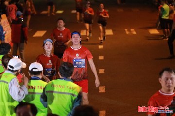 BƯỚC CHẠY CHÀO XUÂN THÀNH PHỐ QUẢNG NGÃI 2024 - Ảnh #1248487