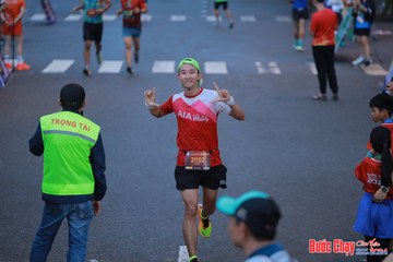 BƯỚC CHẠY CHÀO XUÂN THÀNH PHỐ QUẢNG NGÃI 2024 - Ảnh #1251096