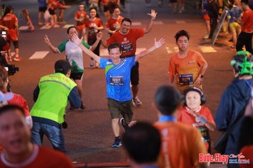 BƯỚC CHẠY CHÀO XUÂN THÀNH PHỐ QUẢNG NGÃI 2024 - Ảnh #1249564