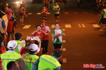 BƯỚC CHẠY CHÀO XUÂN THÀNH PHỐ QUẢNG NGÃI 2024 - Ảnh #1248277