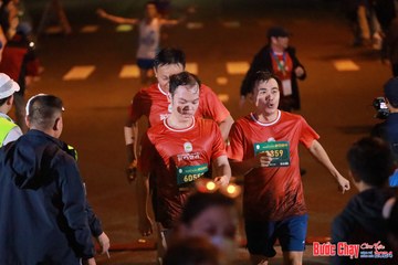 BƯỚC CHẠY CHÀO XUÂN THÀNH PHỐ QUẢNG NGÃI 2024 - Ảnh #1244034