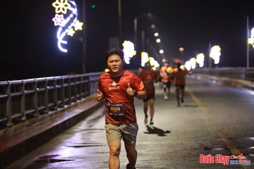 BƯỚC CHẠY CHÀO XUÂN THÀNH PHỐ QUẢNG NGÃI 2024 - Ảnh #1231367