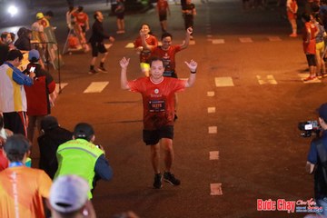 BƯỚC CHẠY CHÀO XUÂN THÀNH PHỐ QUẢNG NGÃI 2024 - Ảnh #1249082