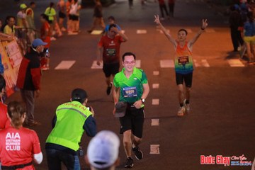 BƯỚC CHẠY CHÀO XUÂN THÀNH PHỐ QUẢNG NGÃI 2024 - Ảnh #1249333