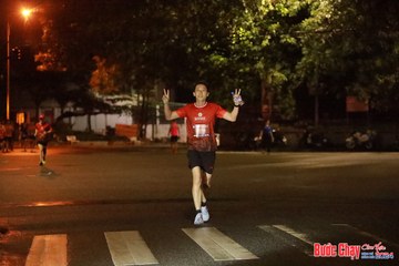 BƯỚC CHẠY CHÀO XUÂN THÀNH PHỐ QUẢNG NGÃI 2024 - Ảnh #1236362
