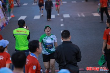 BƯỚC CHẠY CHÀO XUÂN THÀNH PHỐ QUẢNG NGÃI 2024 - Ảnh #1250590