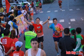 BƯỚC CHẠY CHÀO XUÂN THÀNH PHỐ QUẢNG NGÃI 2024 - Ảnh #1250748