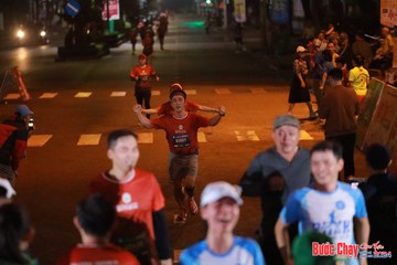 BƯỚC CHẠY CHÀO XUÂN THÀNH PHỐ QUẢNG NGÃI 2024 - Ảnh #1245951