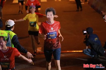BƯỚC CHẠY CHÀO XUÂN THÀNH PHỐ QUẢNG NGÃI 2024 - Ảnh #1252422