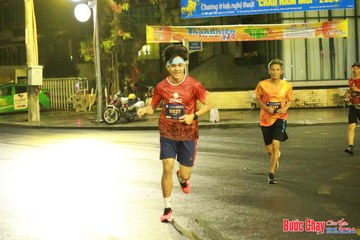 BƯỚC CHẠY CHÀO XUÂN THÀNH PHỐ QUẢNG NGÃI 2024 - Ảnh #1222833