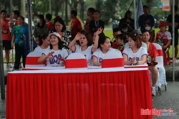 BƯỚC CHẠY CHÀO XUÂN THÀNH PHỐ QUẢNG NGÃI 2024 - Ảnh #1231617
