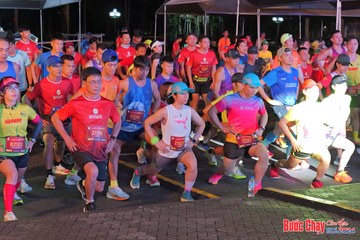 BƯỚC CHẠY CHÀO XUÂN THÀNH PHỐ QUẢNG NGÃI 2024 - Ảnh #1252567