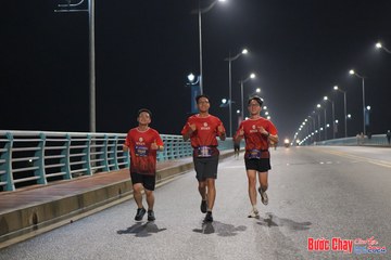 BƯỚC CHẠY CHÀO XUÂN THÀNH PHỐ QUẢNG NGÃI 2024 - Ảnh #1255087