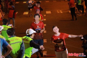 BƯỚC CHẠY CHÀO XUÂN THÀNH PHỐ QUẢNG NGÃI 2024 - Ảnh #1247661