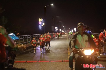 BƯỚC CHẠY CHÀO XUÂN THÀNH PHỐ QUẢNG NGÃI 2024 - Ảnh #1236103
