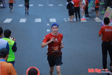 BƯỚC CHẠY CHÀO XUÂN THÀNH PHỐ QUẢNG NGÃI 2024 - Ảnh #1251618