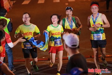 BƯỚC CHẠY CHÀO XUÂN THÀNH PHỐ QUẢNG NGÃI 2024 - Ảnh #1248944