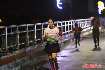 BƯỚC CHẠY CHÀO XUÂN THÀNH PHỐ QUẢNG NGÃI 2024 - Ảnh #1236236