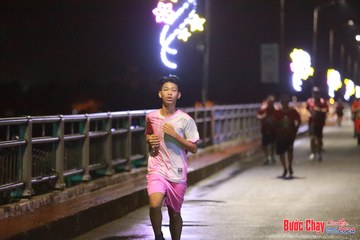 BƯỚC CHẠY CHÀO XUÂN THÀNH PHỐ QUẢNG NGÃI 2024 - Ảnh #1232291