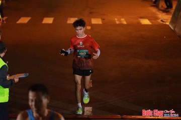 BƯỚC CHẠY CHÀO XUÂN THÀNH PHỐ QUẢNG NGÃI 2024 - Ảnh #1241227