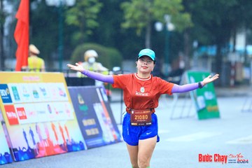 BƯỚC CHẠY CHÀO XUÂN THÀNH PHỐ QUẢNG NGÃI 2024 - Ảnh #1238372
