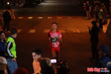 BƯỚC CHẠY CHÀO XUÂN THÀNH PHỐ QUẢNG NGÃI 2024 - Ảnh #1240808