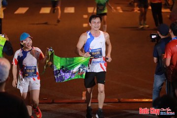 BƯỚC CHẠY CHÀO XUÂN THÀNH PHỐ QUẢNG NGÃI 2024 - Ảnh #1249024