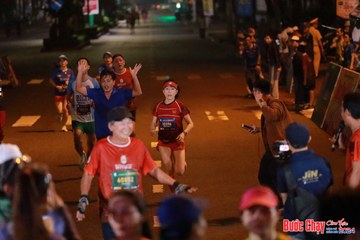 BƯỚC CHẠY CHÀO XUÂN THÀNH PHỐ QUẢNG NGÃI 2024 - Ảnh #1244917
