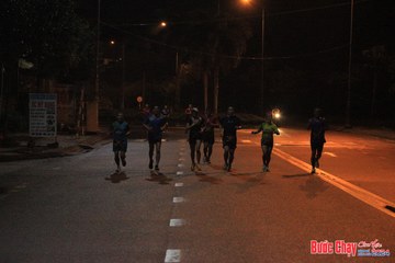 BƯỚC CHẠY CHÀO XUÂN THÀNH PHỐ QUẢNG NGÃI 2024 - Ảnh #1221125