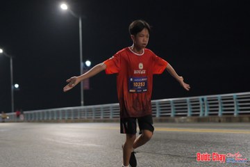 BƯỚC CHẠY CHÀO XUÂN THÀNH PHỐ QUẢNG NGÃI 2024 - Ảnh #1253406