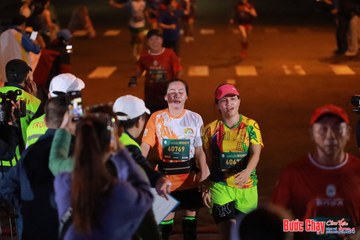 BƯỚC CHẠY CHÀO XUÂN THÀNH PHỐ QUẢNG NGÃI 2024 - Ảnh #1244305