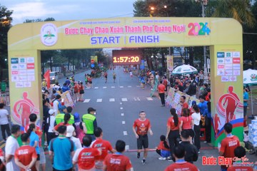 BƯỚC CHẠY CHÀO XUÂN THÀNH PHỐ QUẢNG NGÃI 2024 - Ảnh #1220560