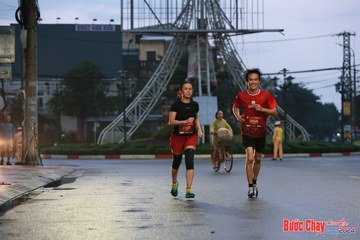 BƯỚC CHẠY CHÀO XUÂN THÀNH PHỐ QUẢNG NGÃI 2024 - Ảnh #1230317