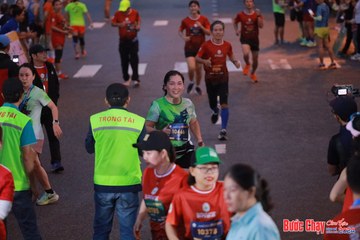BƯỚC CHẠY CHÀO XUÂN THÀNH PHỐ QUẢNG NGÃI 2024 - Ảnh #1250016