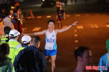 BƯỚC CHẠY CHÀO XUÂN THÀNH PHỐ QUẢNG NGÃI 2024 - Ảnh #1244058