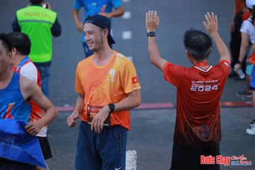 BƯỚC CHẠY CHÀO XUÂN THÀNH PHỐ QUẢNG NGÃI 2024 - Ảnh #1251034