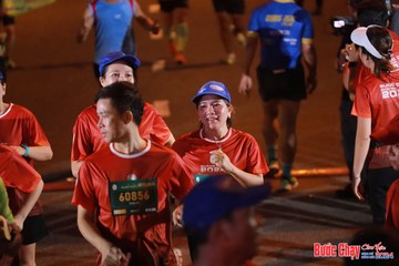 BƯỚC CHẠY CHÀO XUÂN THÀNH PHỐ QUẢNG NGÃI 2024 - Ảnh #1248932