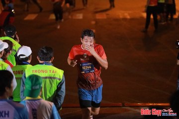 BƯỚC CHẠY CHÀO XUÂN THÀNH PHỐ QUẢNG NGÃI 2024 - Ảnh #1252466