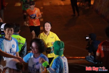 BƯỚC CHẠY CHÀO XUÂN THÀNH PHỐ QUẢNG NGÃI 2024 - Ảnh #1252428