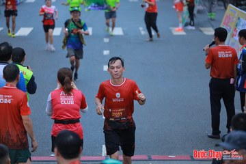 BƯỚC CHẠY CHÀO XUÂN THÀNH PHỐ QUẢNG NGÃI 2024 - Ảnh #1251582