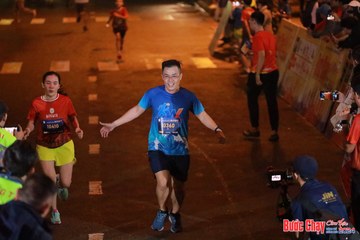 BƯỚC CHẠY CHÀO XUÂN THÀNH PHỐ QUẢNG NGÃI 2024 - Ảnh #1247110