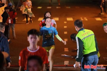 BƯỚC CHẠY CHÀO XUÂN THÀNH PHỐ QUẢNG NGÃI 2024 - Ảnh #1243058