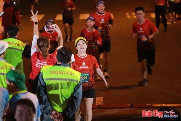 BƯỚC CHẠY CHÀO XUÂN THÀNH PHỐ QUẢNG NGÃI 2024 - Ảnh #1248070