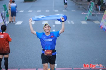BƯỚC CHẠY CHÀO XUÂN THÀNH PHỐ QUẢNG NGÃI 2024 - Ảnh #1252118